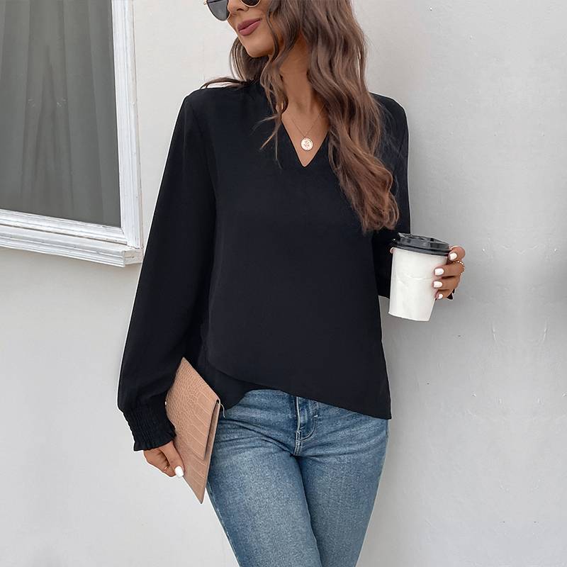 Trendiges Damen-Shirt mit Raffdetails