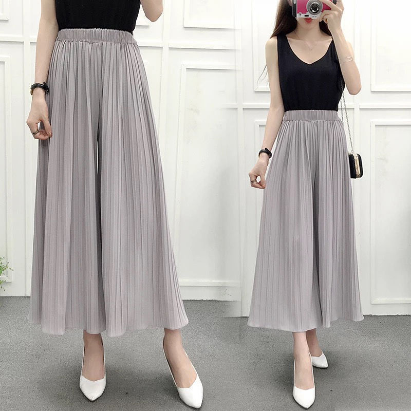 Damen Sommerhose mit Falten – Leichte Culotte im Hakama-Stil – Luftig & Bequem für warme Tage