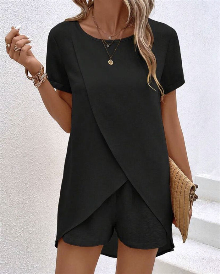 Zweiteiler Damen Set Asymmetrisches Oberteil & Shorts