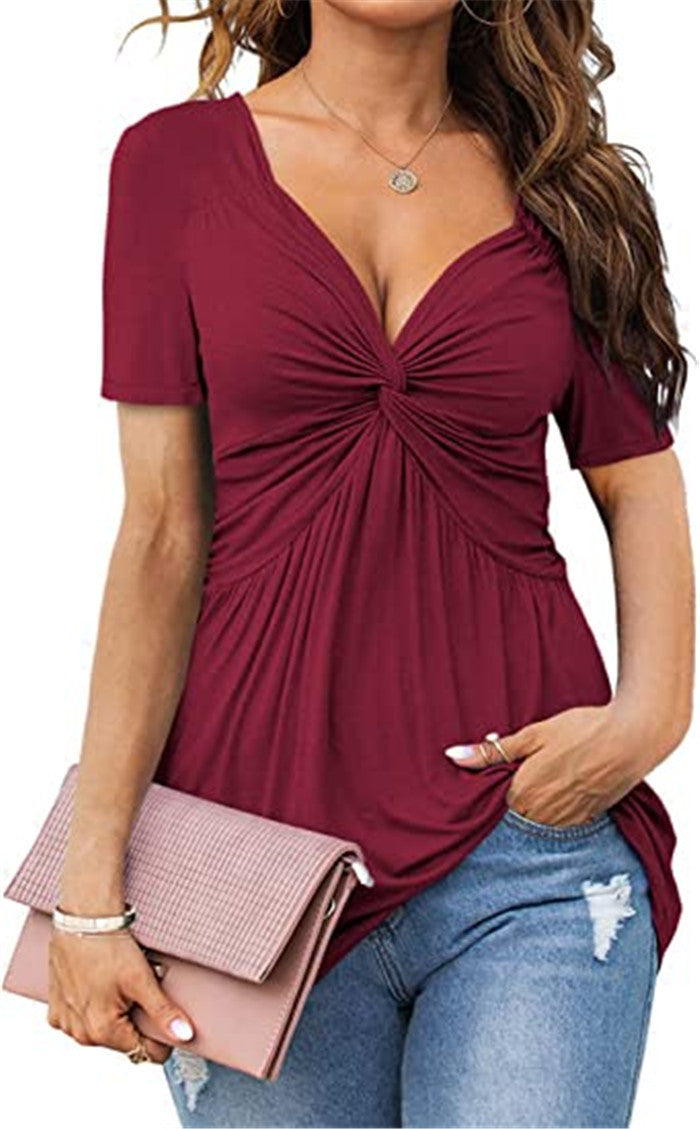 V-Ausschnitt-Shirt mit Twist-Detail