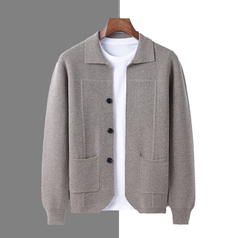 Herren Strickjacke mit Reverskragen – Eleganter Cardigan mit Taschen für Herbst & Winter