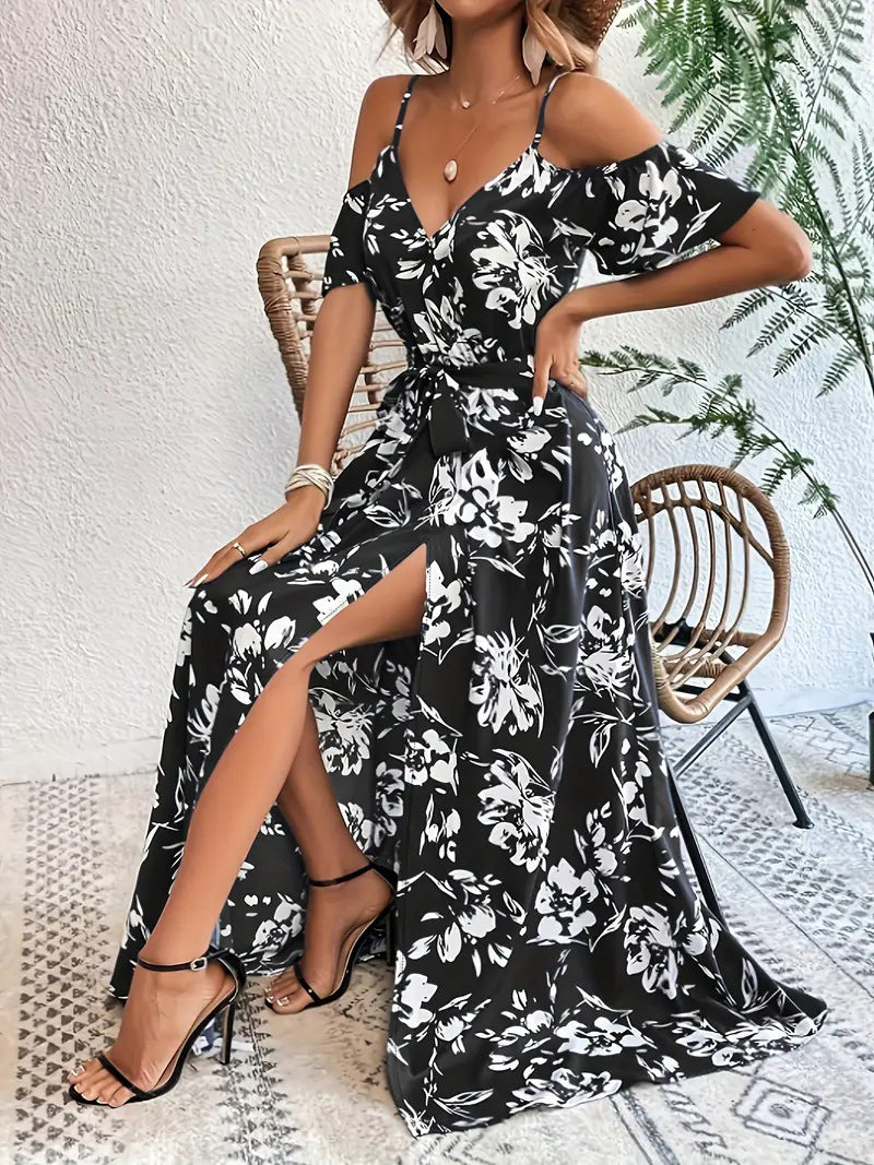 Off-Shoulder Sommerkleid mit Blumenprint – Feminines Maxikleid für Urlaub & Strand