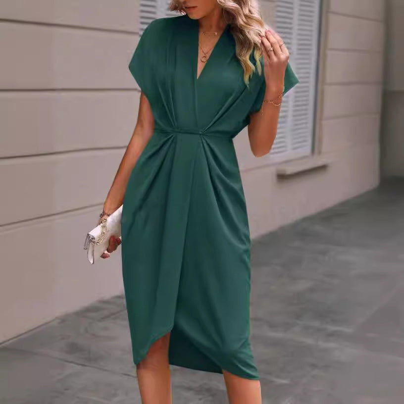 Sommerkleid mit V-Ausschnitt & Fledermausärmeln