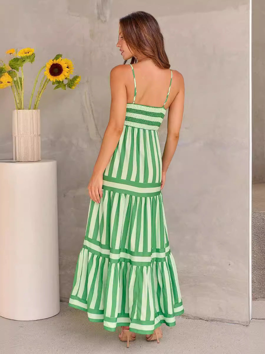 Streifen-Maxikleid mit Trägern & Rückenausschnitt – Sommerlook mit Wow-Effekt