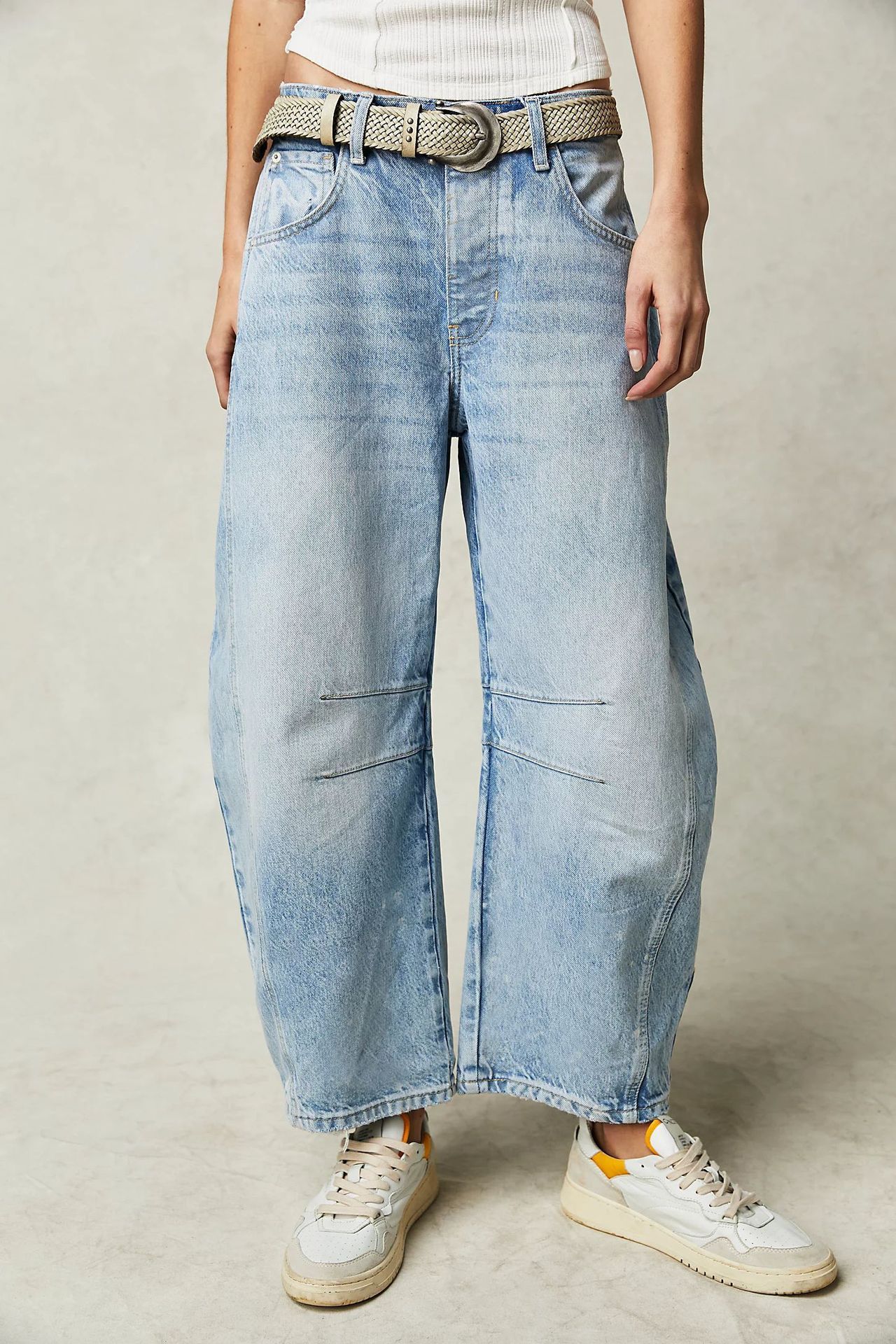 Damen Barrel Jeans – Weites Bein & Mid Waist – Bequem & Trendy im Baggy Fit