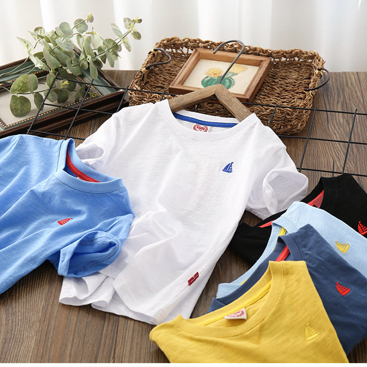 Leichtes Basic-T-Shirt für Kinder – ideal für warme Tage