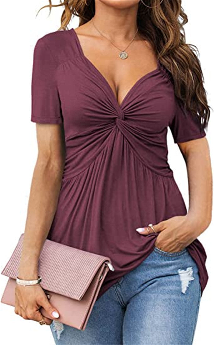 V-Ausschnitt-Shirt mit Twist-Detail