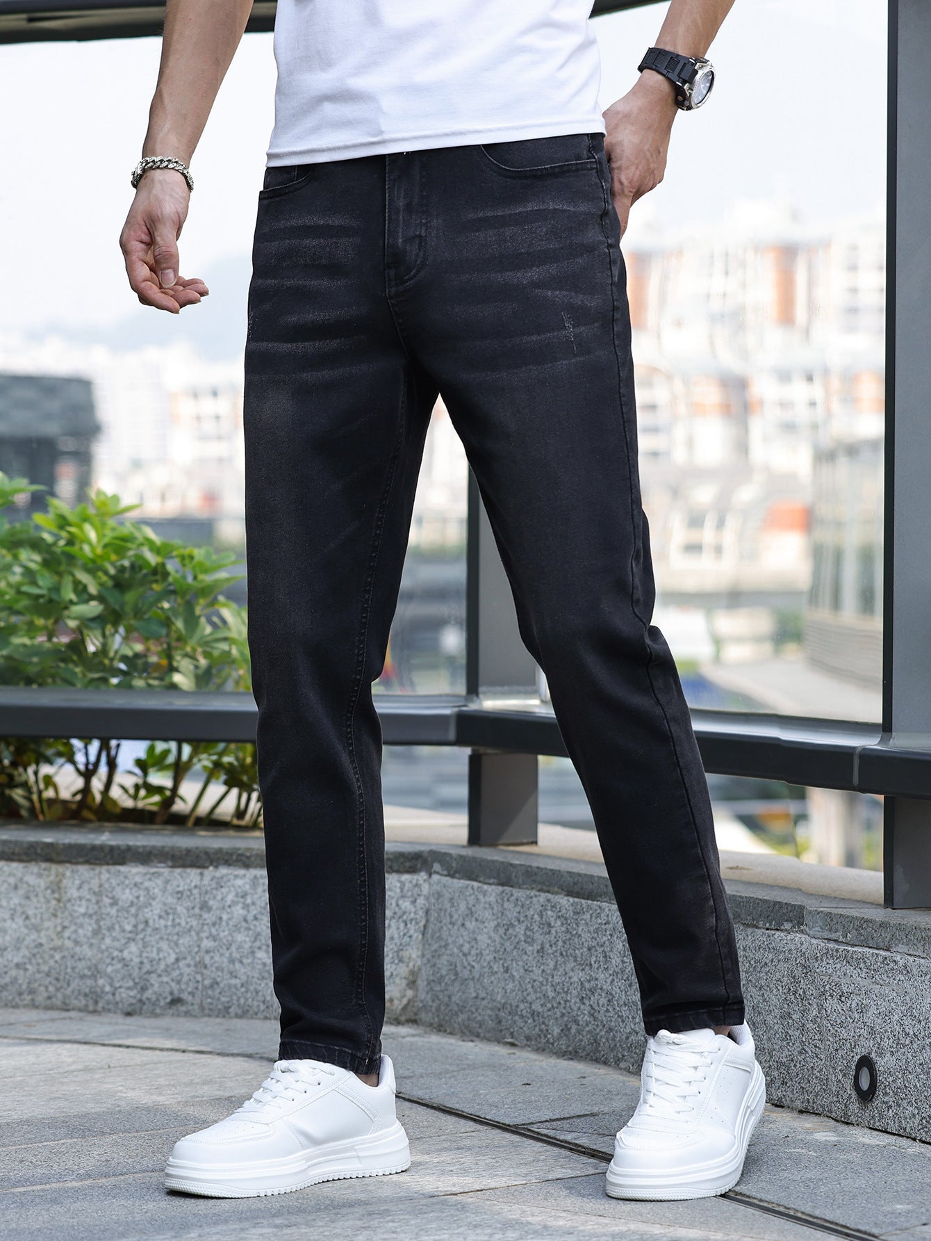 Herren Slim Fit Stretch Jeans – Figurbetont & Elastisch – Modern & Alltagstauglich