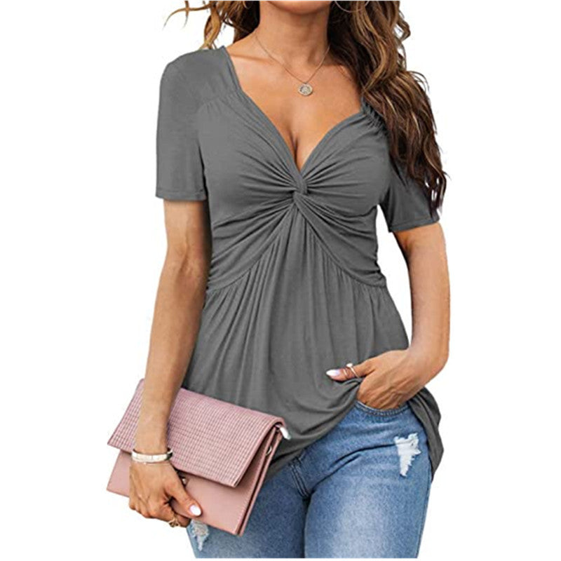 V-Ausschnitt-Shirt mit Twist-Detail
