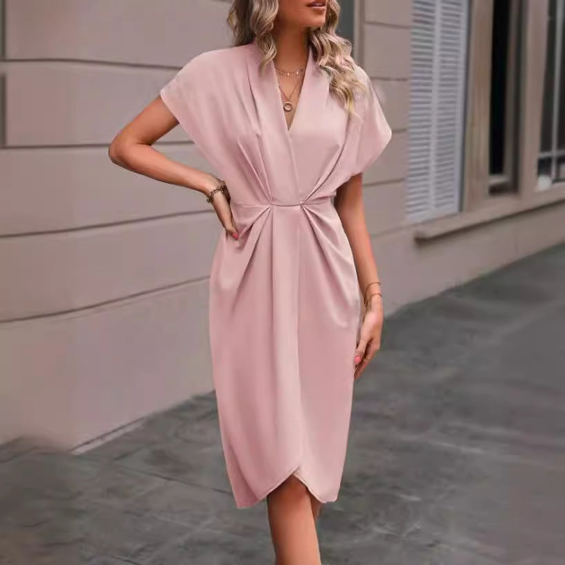 Sommerkleid mit V-Ausschnitt & Fledermausärmeln