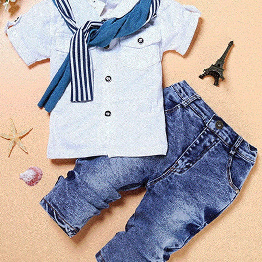 Jungen-Set – T-Shirt & Hose