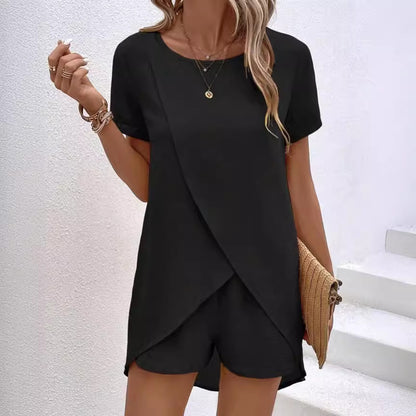 Zweiteiler Damen Set  Asymmetrisches Oberteil & Shorts