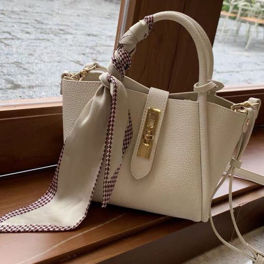 Damen-Handtasche mit Tuch