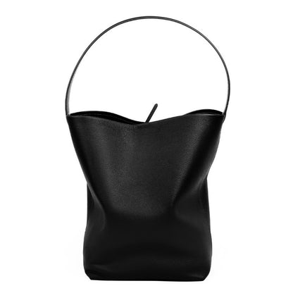 Große Bucket-Bag aus Kunstleder