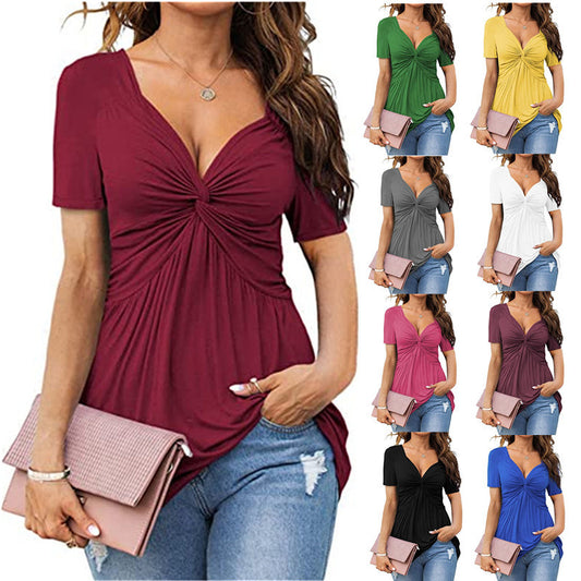 V-Ausschnitt-Shirt mit Twist-Detail