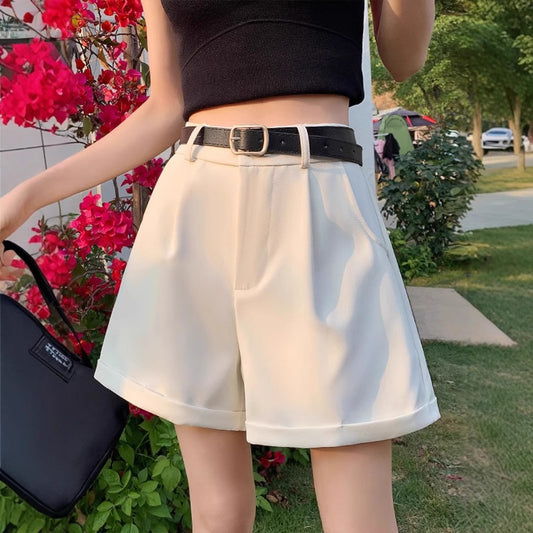 Damen-Sommer-Shorts im Anzugstil