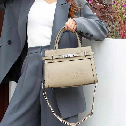 Echtleder-Schultertasche im Square-Design