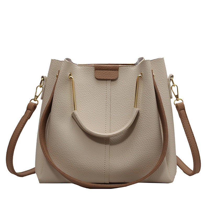 Modische Bucket Bag mit Schulterriemen