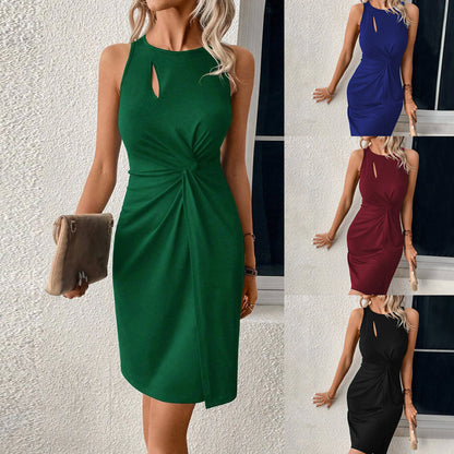 Sommerkleid mit Cut-Out – Figurbetont, ärmellos & perfekt für heiße Tage